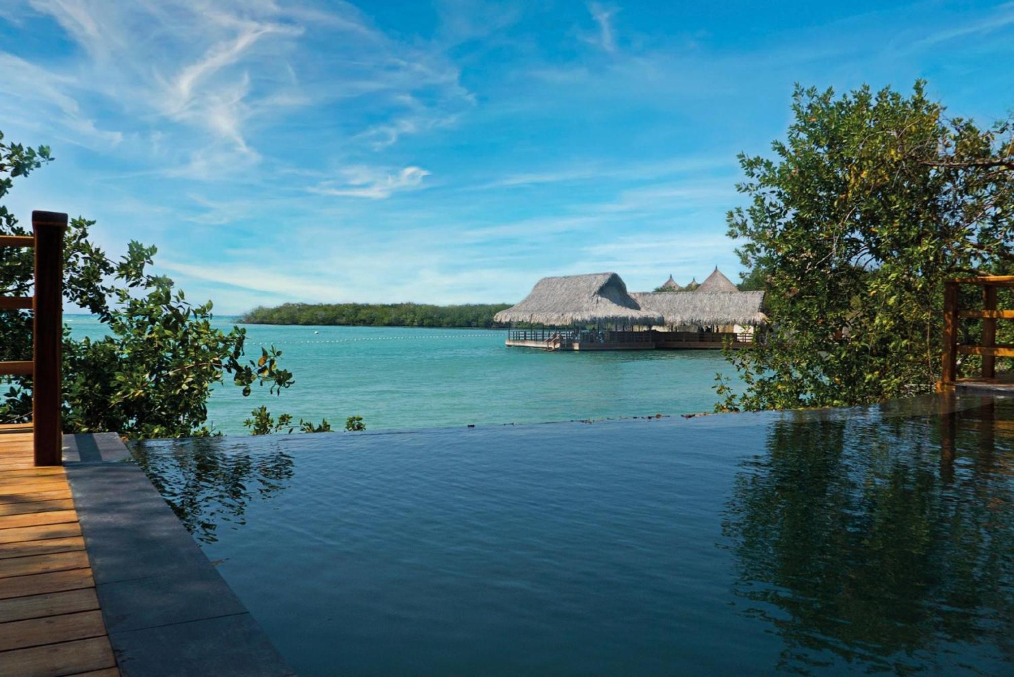 Islas Hotel Baru